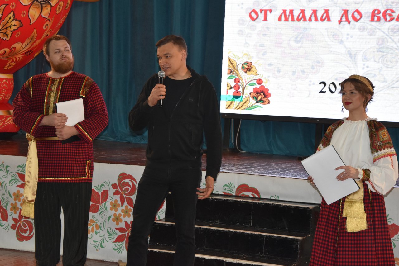 Игорь Прозоров и депутаты поблагодарили участников семейного фестиваля