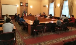 Восточная территориальная избирательная комиссия города Кургана вручила награды   
